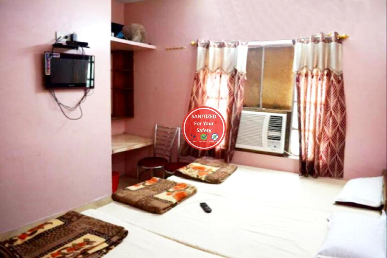 Hotel P N Ganga バラナシ エクステリア 写真